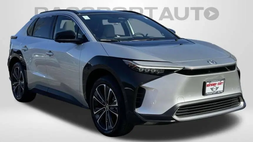 2024 Toyota bZ4X JTMABACA7RA072989