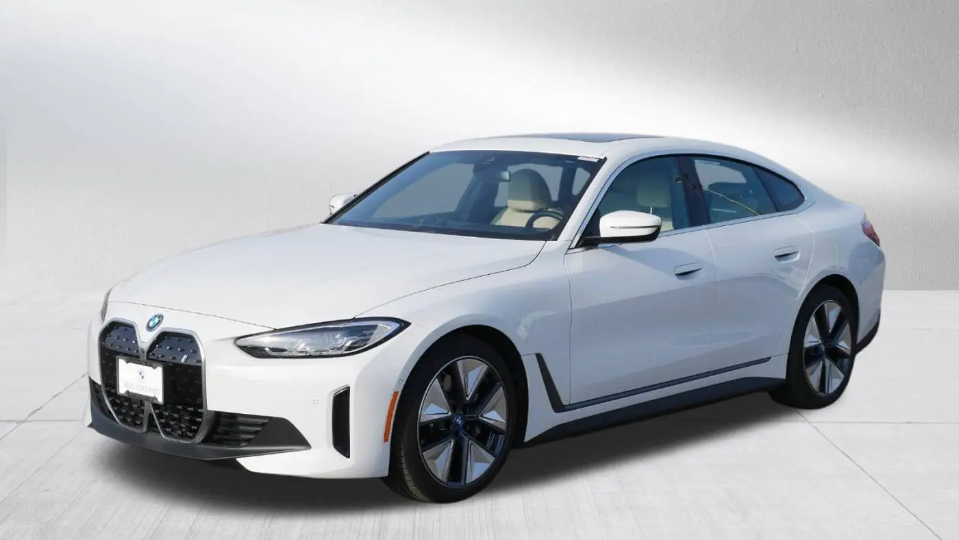 2024 BMW i4 WBY83FB01RFS81387