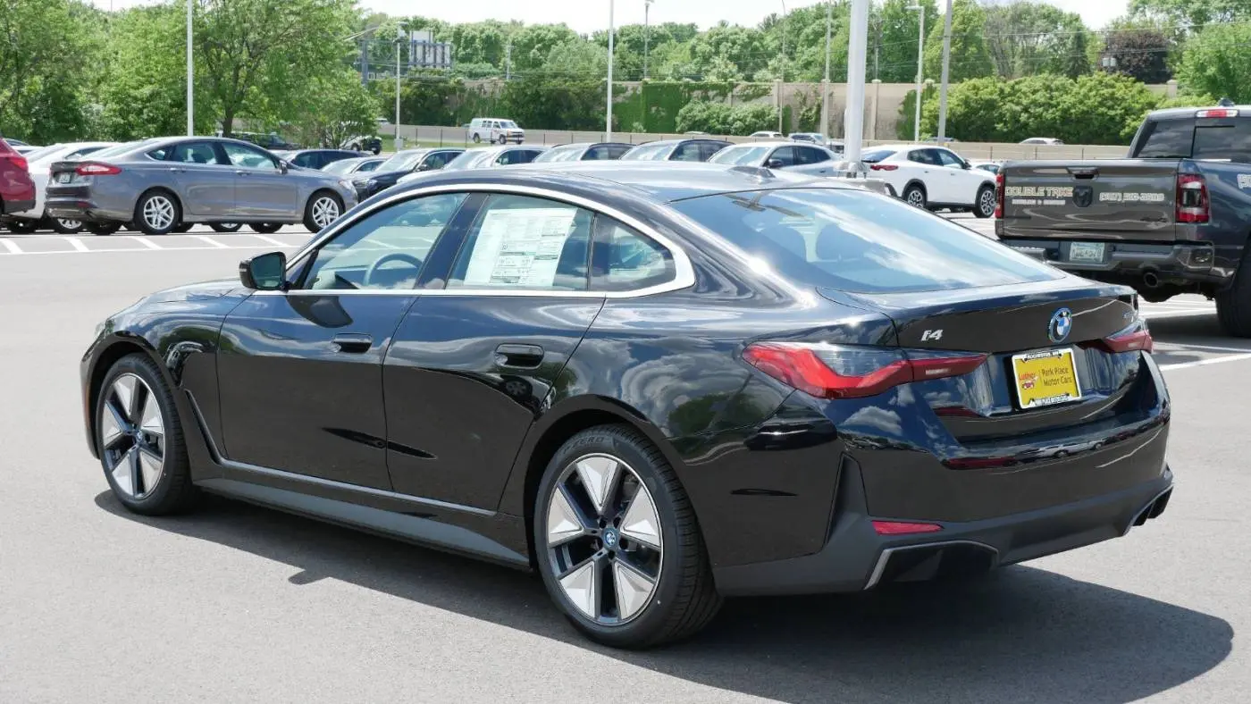 2024 BMW i4 WBY73AW08RFS94985