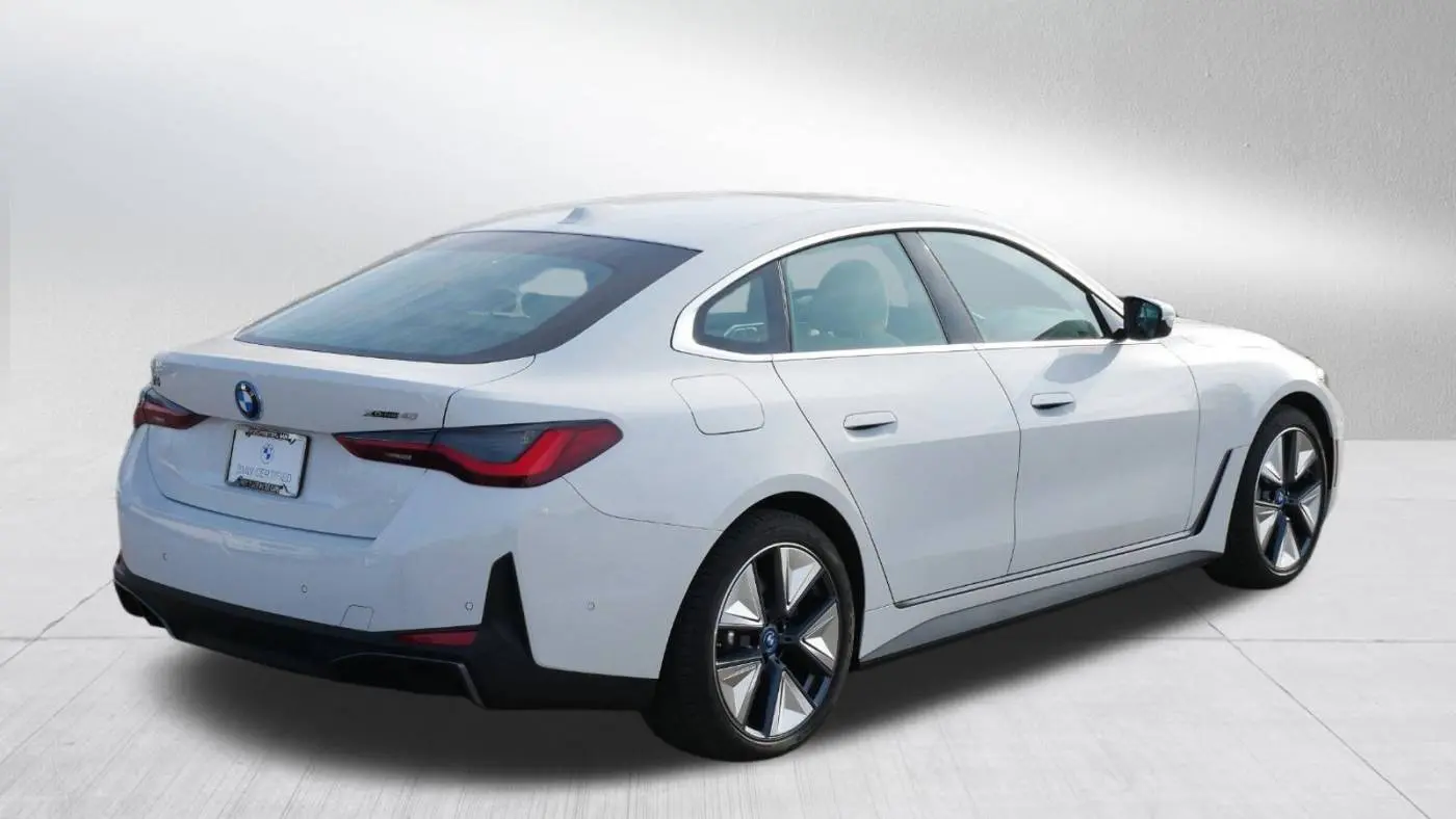 2024 BMW i4 WBY83FB01RFS81387