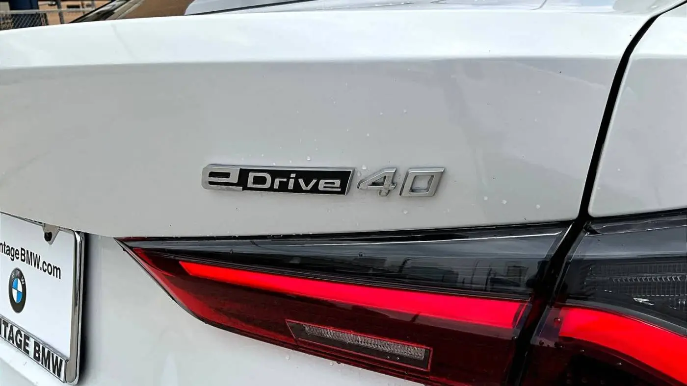 2024 BMW i4 WBY73AW00RFS35719