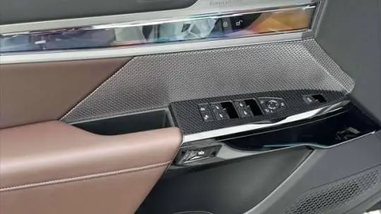 2025 BMW i7 WBY43EJ00SCU65057