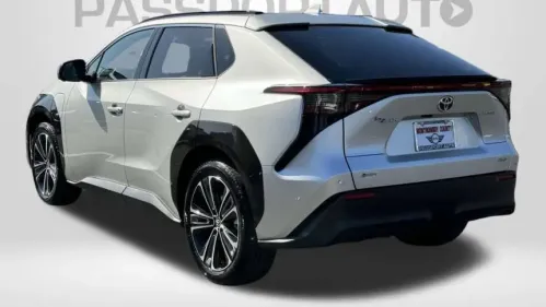 2024 Toyota bZ4X JTMABACA7RA072989