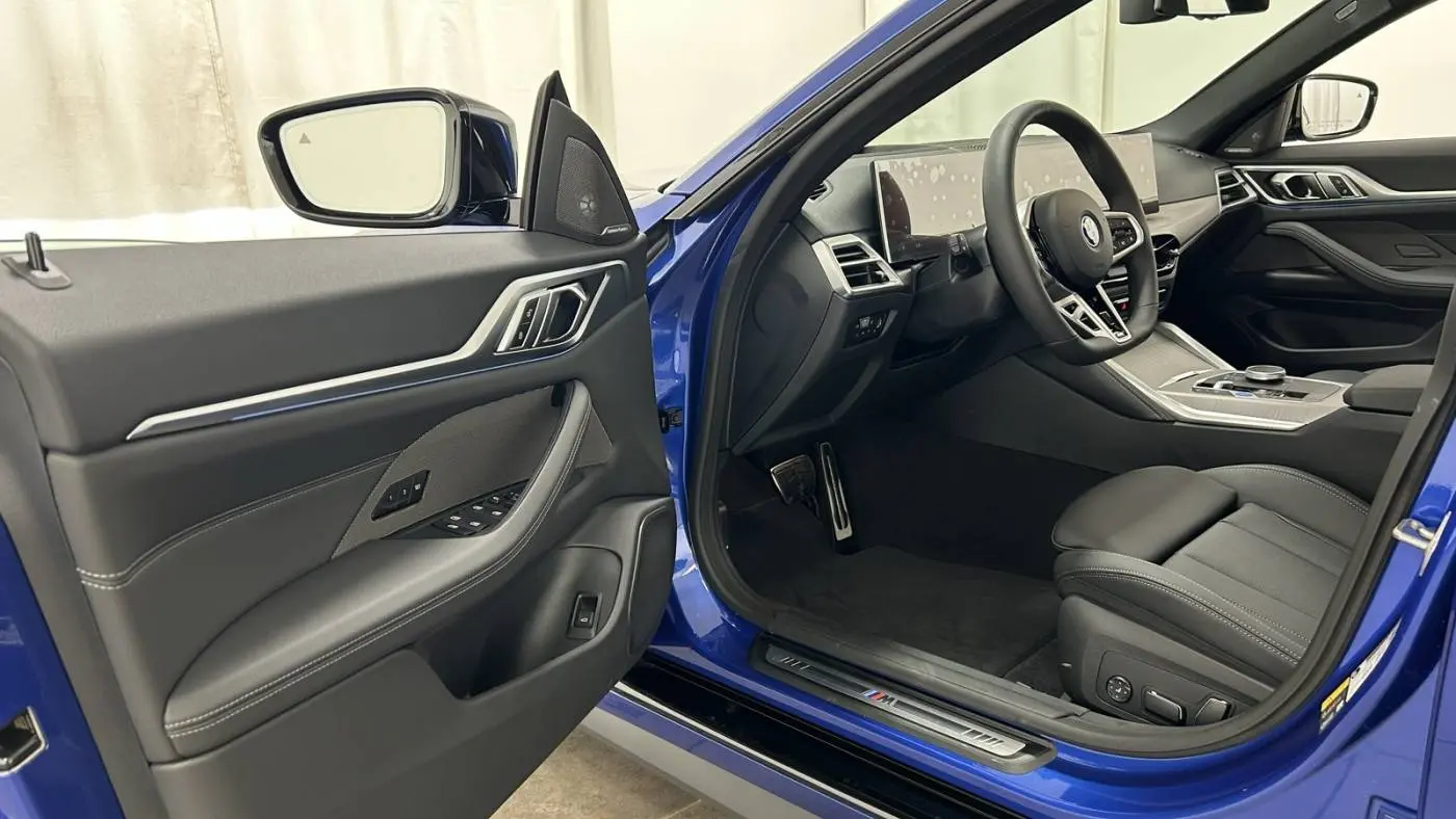 2025 BMW i4 WBY43HD05SFU91567