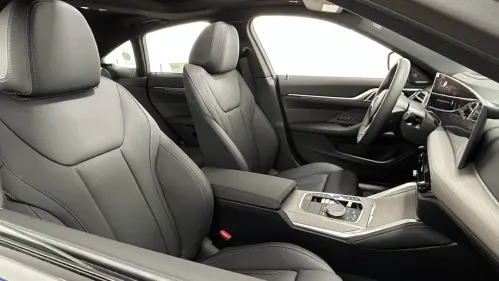 2025 BMW i4 WBY43HD05SFU91567