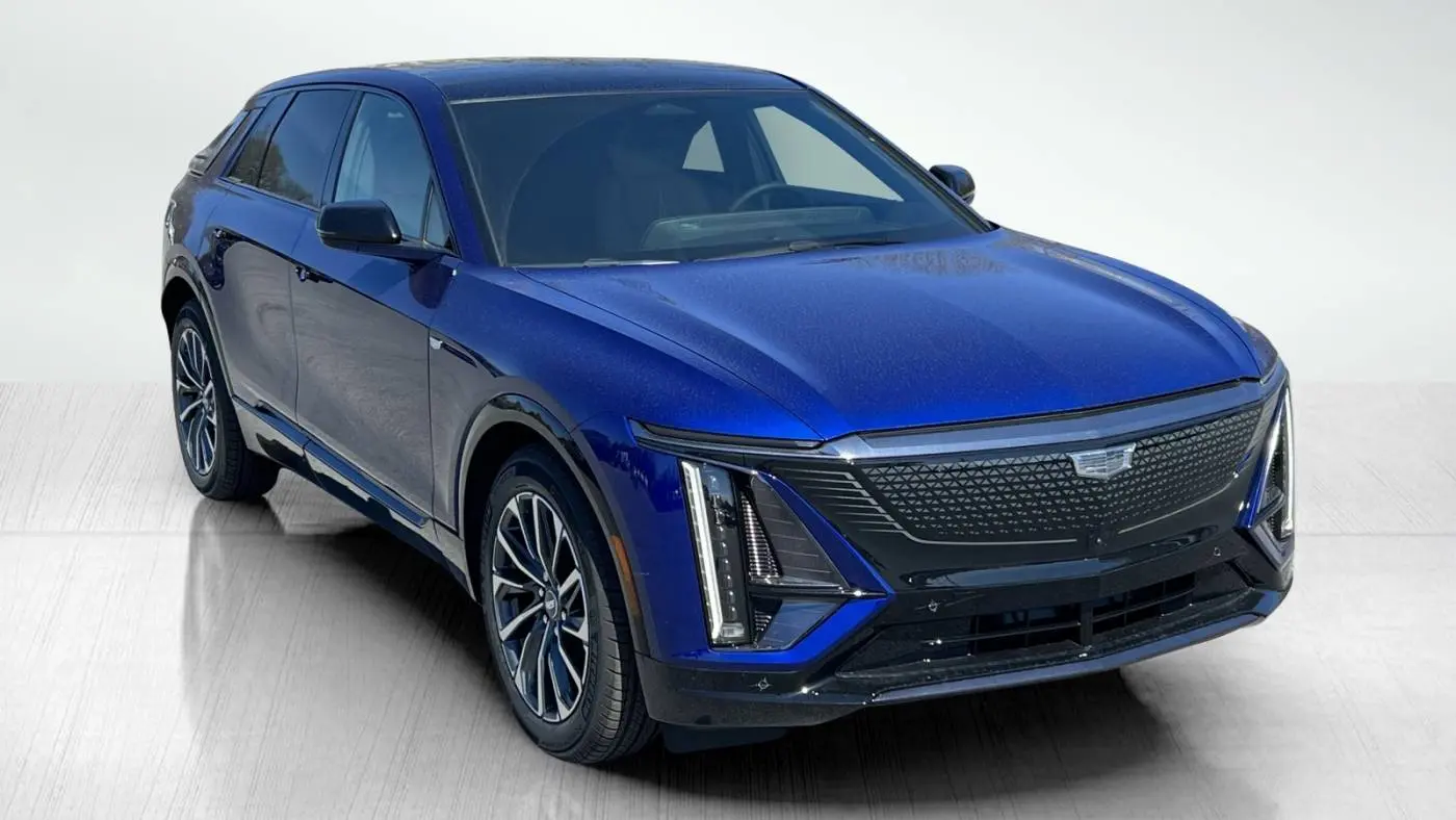 2024 Cadillac Lyriq 1GYKPVRL4RZ137752
