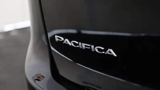 2025 Chrysler Pacifica 2C4RC1N78SR577930