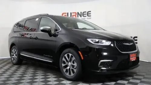 2025 Chrysler Pacifica 2C4RC1N78SR577930