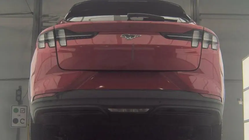 2021 Ford Mustang Mach E 3FMTK1SS4MMA57487