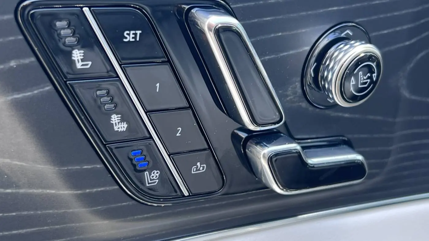 2024 Cadillac Lyriq 1GYKPVRL4RZ137752