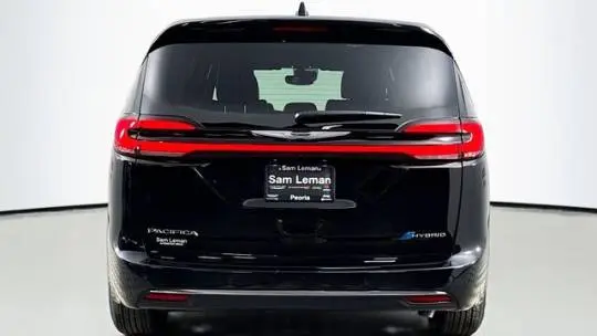 2025 Chrysler Pacifica 2C4RC1S70SR576033