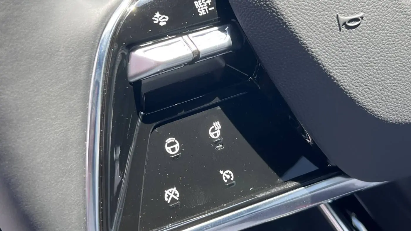2024 Cadillac Lyriq 1GYKPVRL4RZ137752