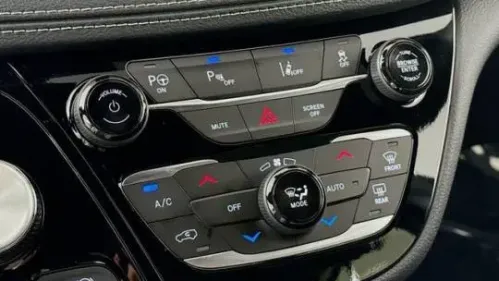 2025 Chrysler Pacifica 2C4RC1S70SR576033