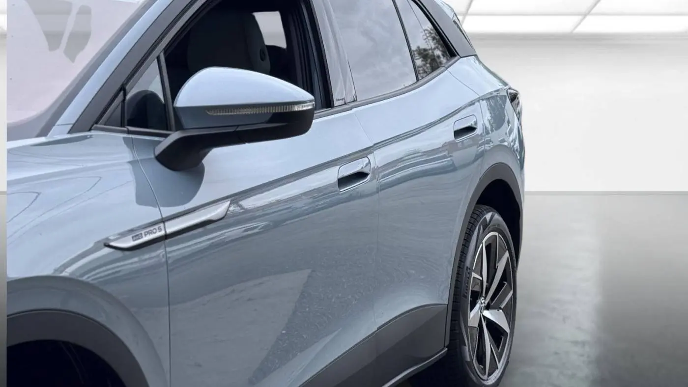 2025 Volkswagen ID.4 1V2WSPE88SC005233