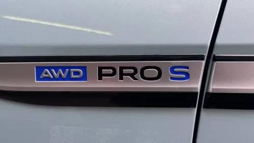 2025 Volkswagen ID.4 1V2WSPE88SC005233