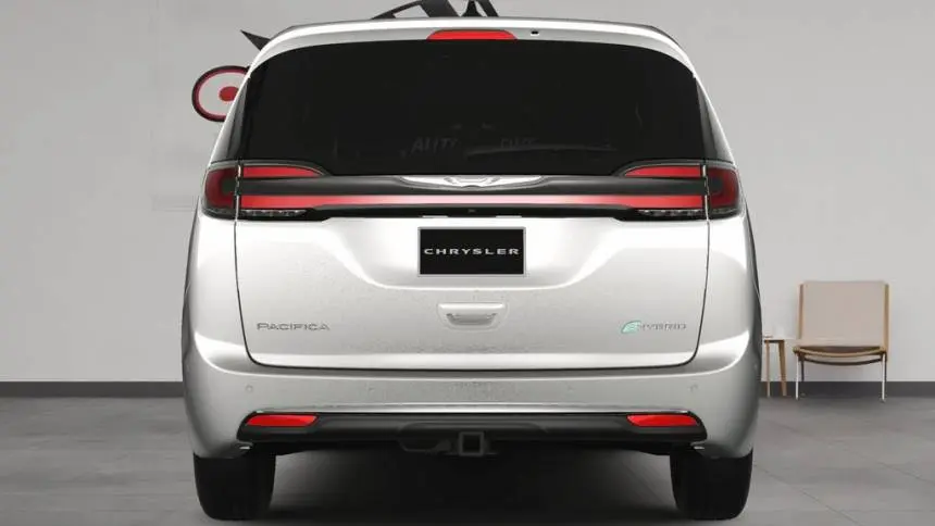 2025 Chrysler Pacifica 2C4RC1S76SR576103