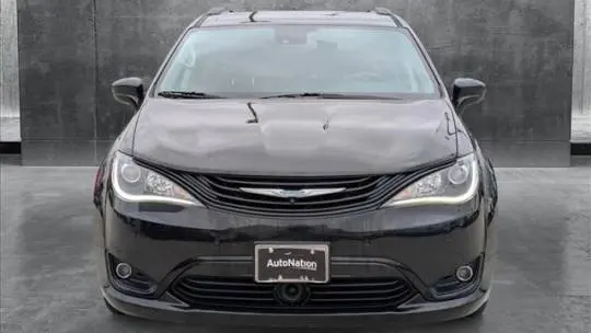 2018 Chrysler Pacifica 2C4RC1N77JR358987