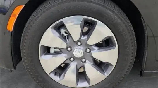 2018 Chrysler Pacifica 2C4RC1N77JR358987