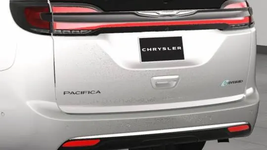 2025 Chrysler Pacifica 2C4RC1S76SR576103
