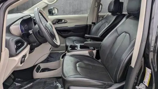 2018 Chrysler Pacifica 2C4RC1N77JR358987