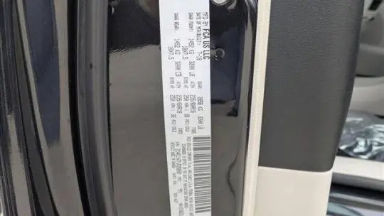 2018 Chrysler Pacifica 2C4RC1N77JR358987