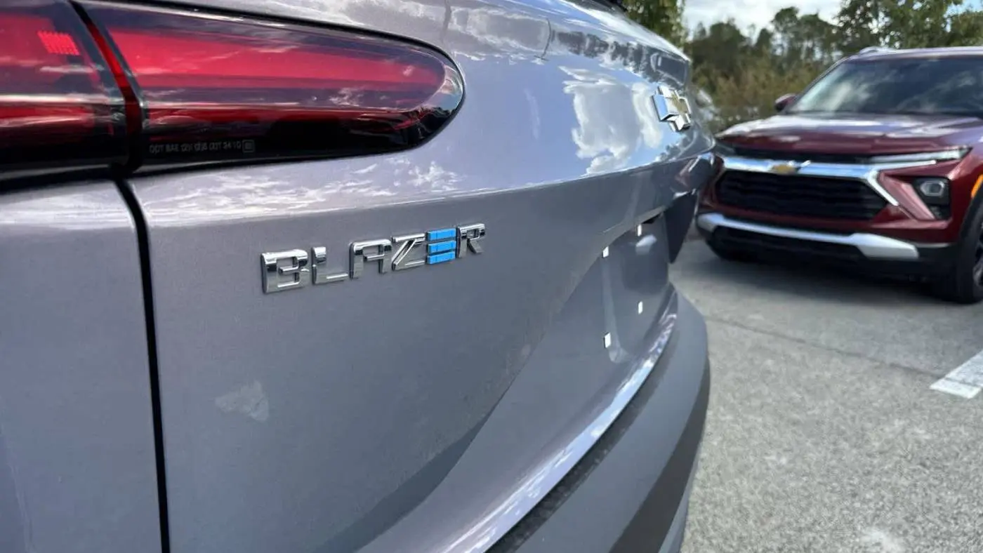 2025 Chevrolet Blazer EV 3GNKDGRJ1SS126890