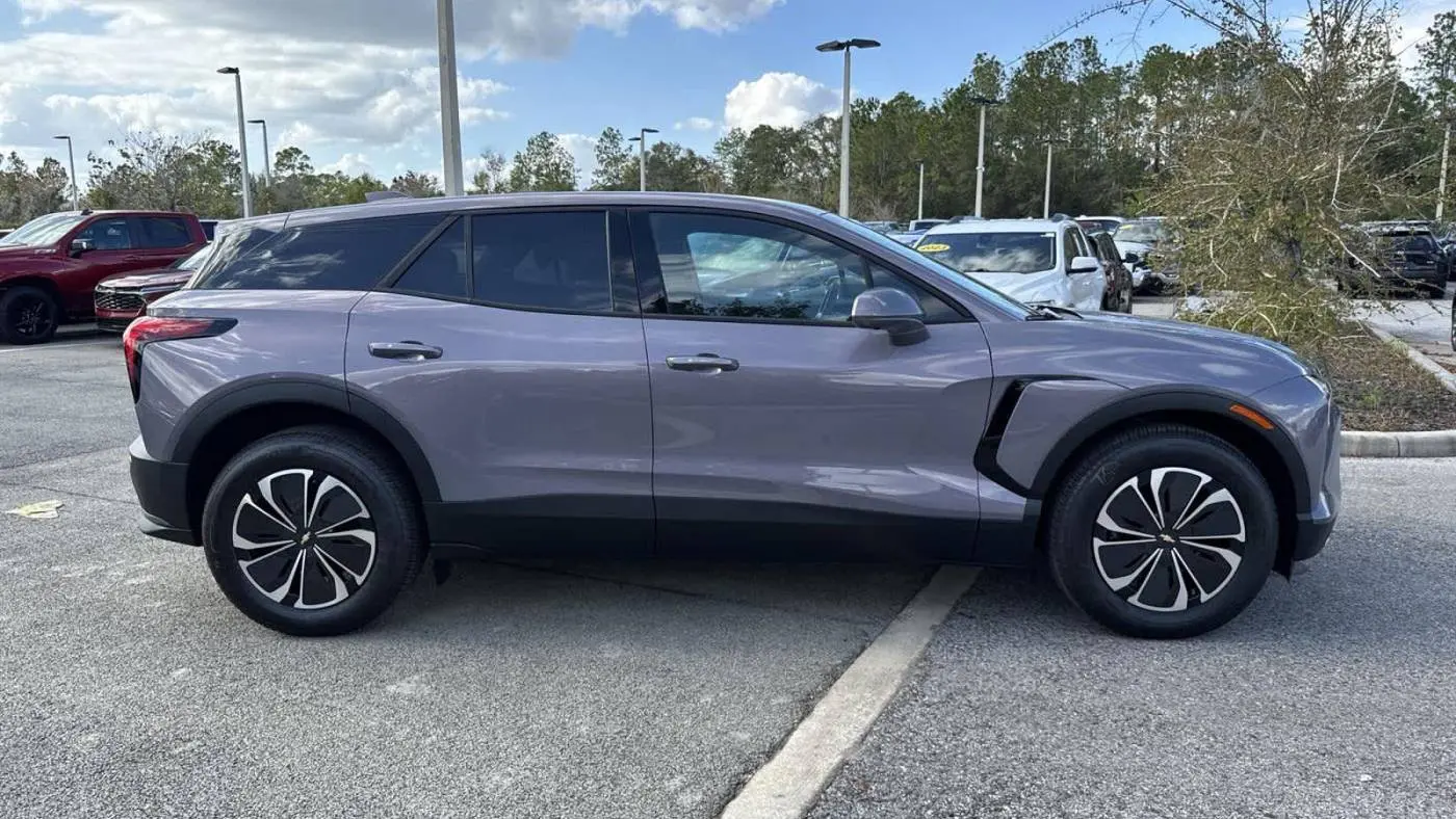 2025 Chevrolet Blazer EV 3GNKDGRJ1SS126890