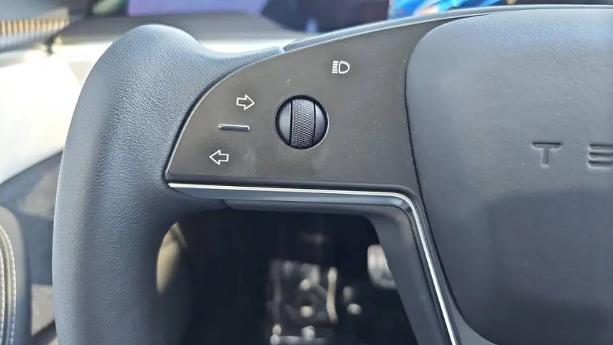 2023 Tesla Model S 5YJSA1E63PF499204