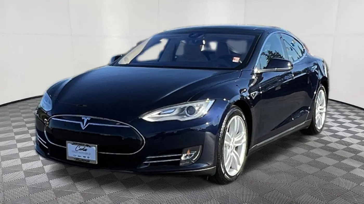 2015 Tesla Model S 5YJSA1H29FF080779