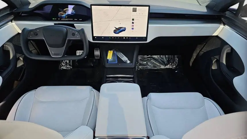 2023 Tesla Model S 5YJSA1E63PF499204