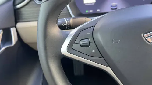 2015 Tesla Model S 5YJSA1H29FF080779