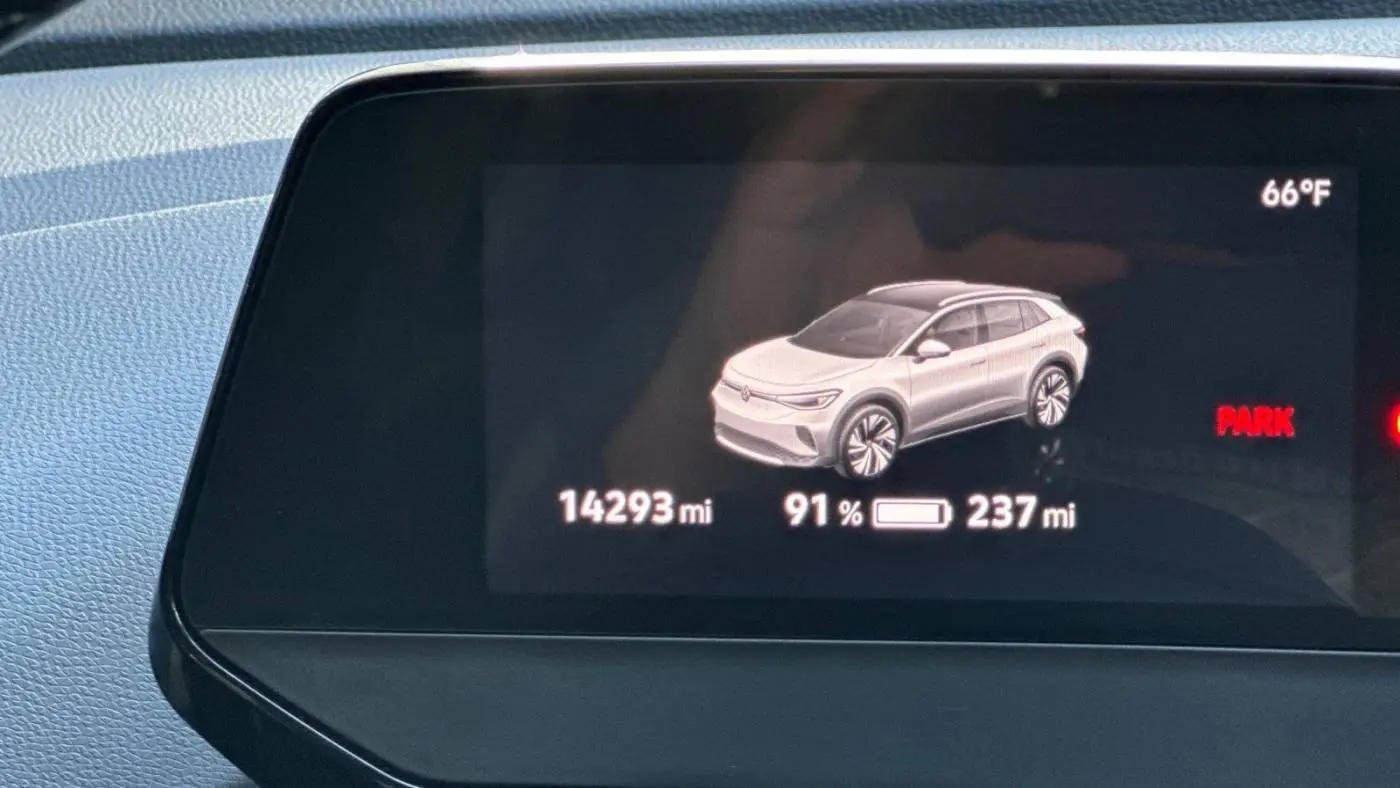2021 Volkswagen ID.4 WVGTMPE25MP047604