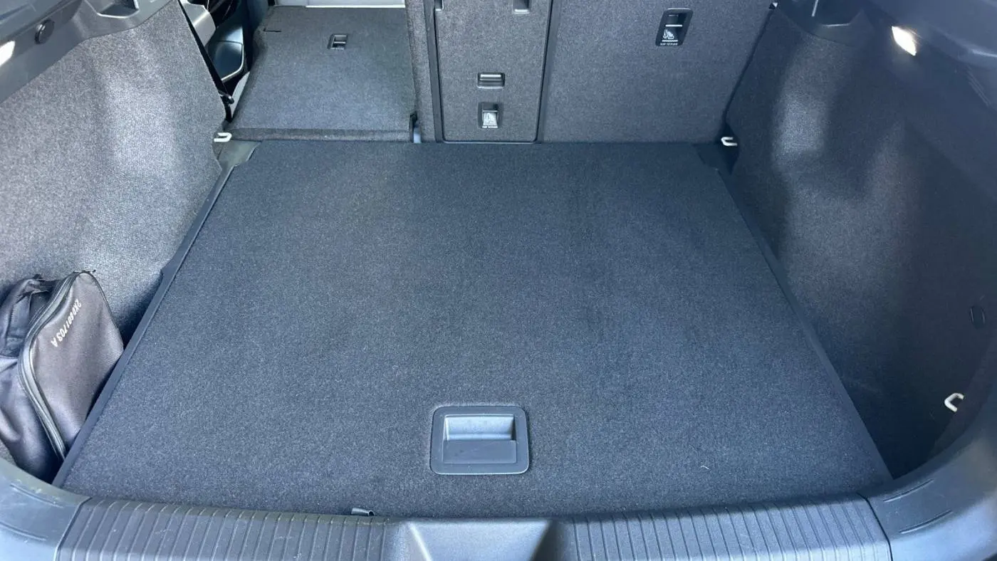 2021 Volkswagen ID.4 WVGTMPE25MP047604