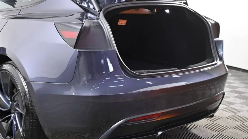 2024 Tesla Model 3 5YJ3E1ET7RF797918