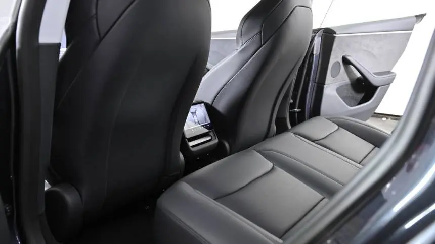 2024 Tesla Model 3 5YJ3E1ET7RF797918