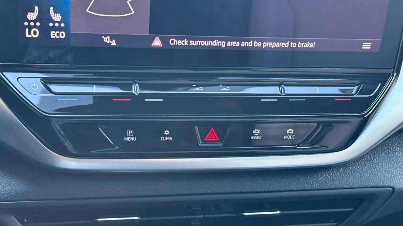 2021 Volkswagen ID.4 WVGTMPE25MP047604