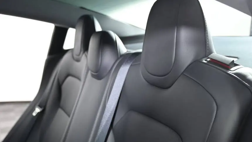 2024 Tesla Model 3 5YJ3E1ET7RF797918