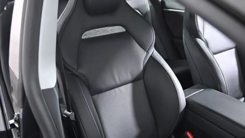 2024 Tesla Model 3 5YJ3E1ET7RF797918