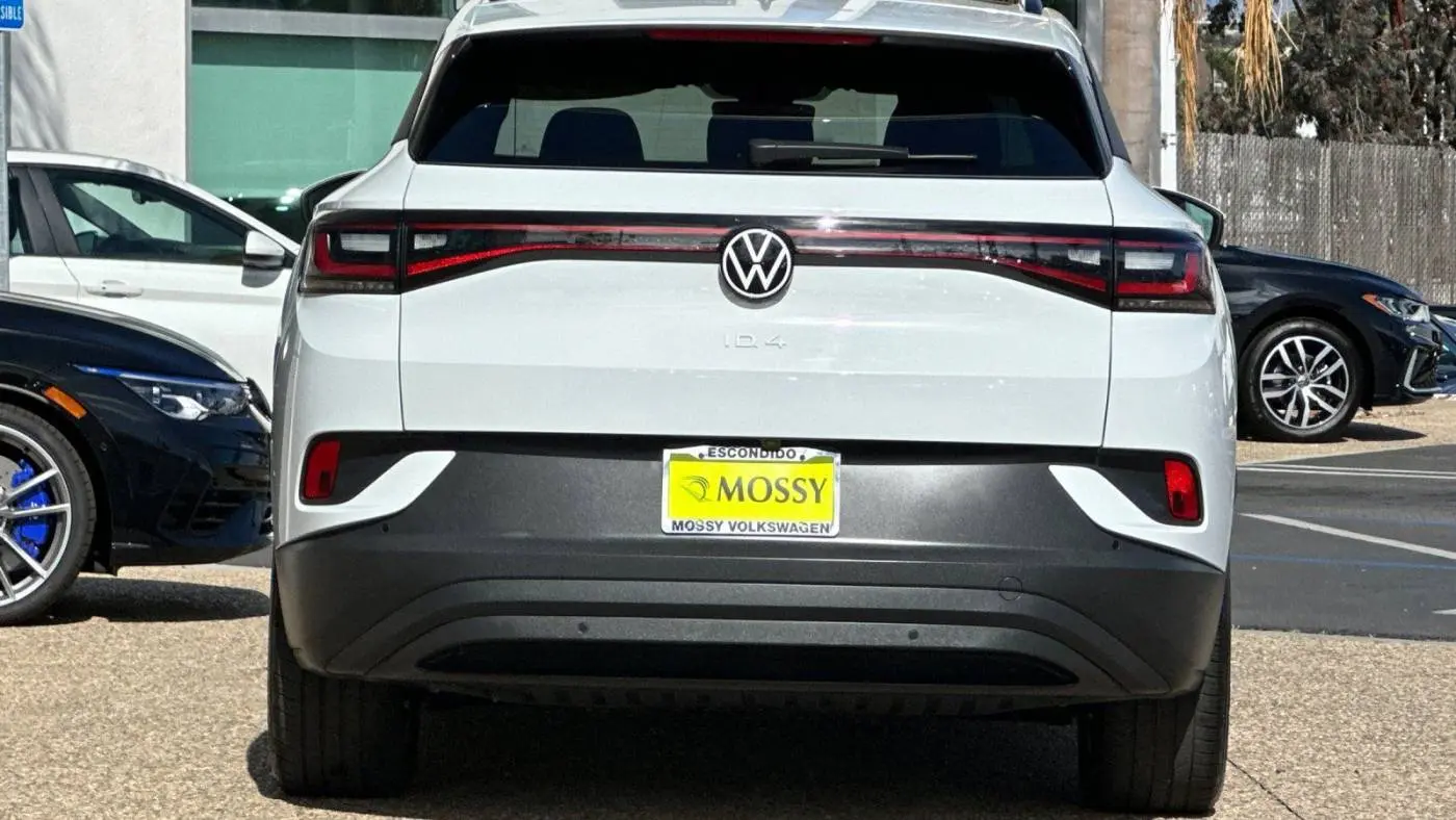 2021 Volkswagen ID.4 WVGTMPE25MP047604