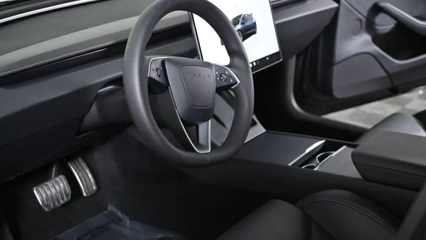 2024 Tesla Model 3 5YJ3E1ET7RF797918