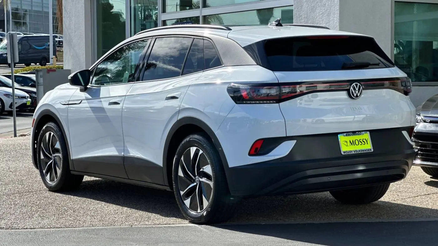 2021 Volkswagen ID.4 WVGTMPE25MP047604