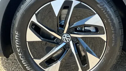 2021 Volkswagen ID.4 WVGTMPE25MP047604