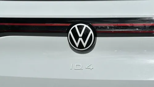 2021 Volkswagen ID.4 WVGTMPE25MP047604