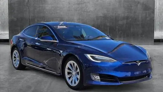 2017 Tesla Model S 5YJSA1E19HF182212