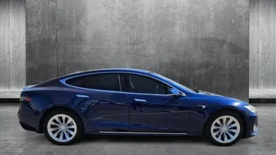 2017 Tesla Model S 5YJSA1E19HF182212