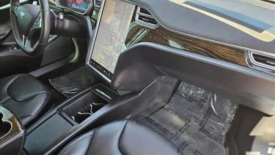 2017 Tesla Model S 5YJSA1E19HF182212