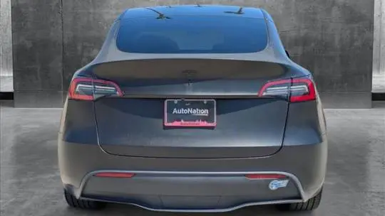 2021 Tesla Model Y 5YJYGDEDXMF106366
