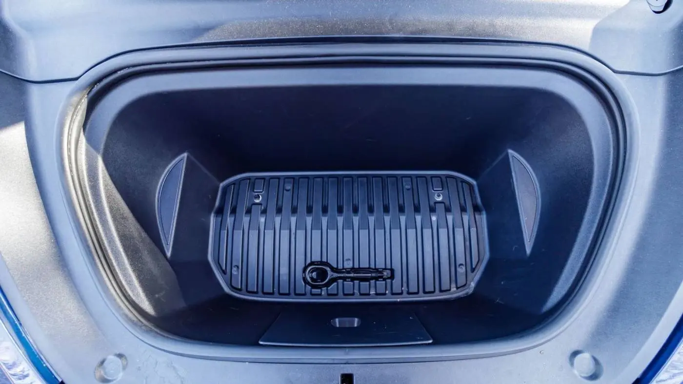 2021 Tesla Model Y 5YJYGDEE4MF184246