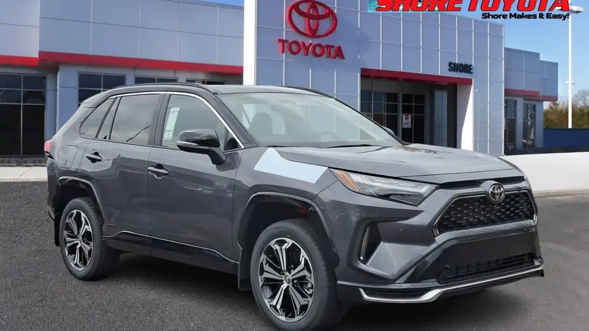 2025 Toyota RAV4 Plug-In Hybrid JTMFB3FV8SD250512