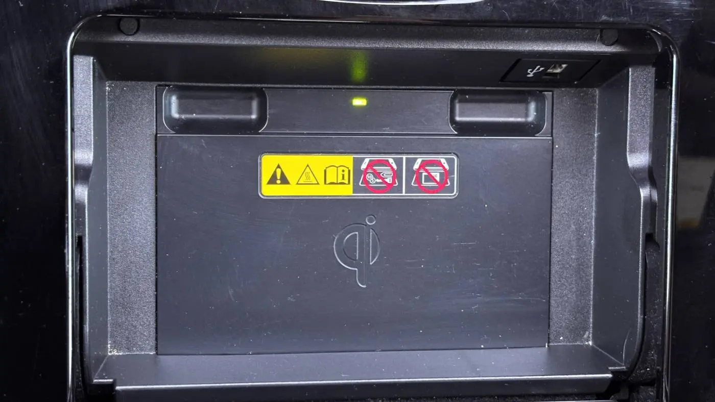 2024 Toyota bZ4X JTMABACA9RA051240